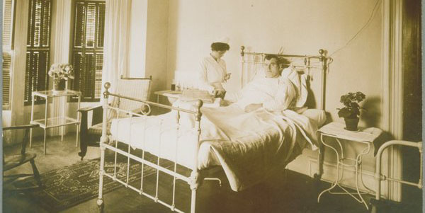 Photo from Archives & Special Collections Ona M. Wilcox College of Nursing Collection.